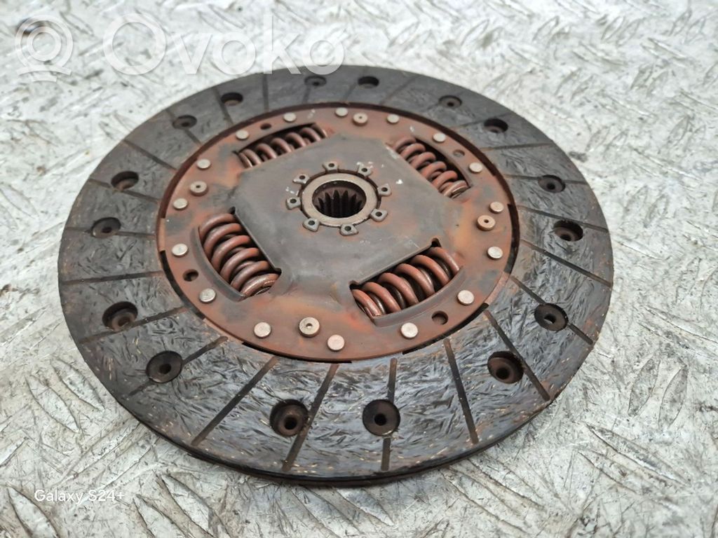 Opel Corsa D Sajūga disks 