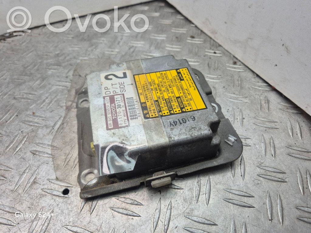 Lexus GS 300 400 430 Airbag control unit/module 