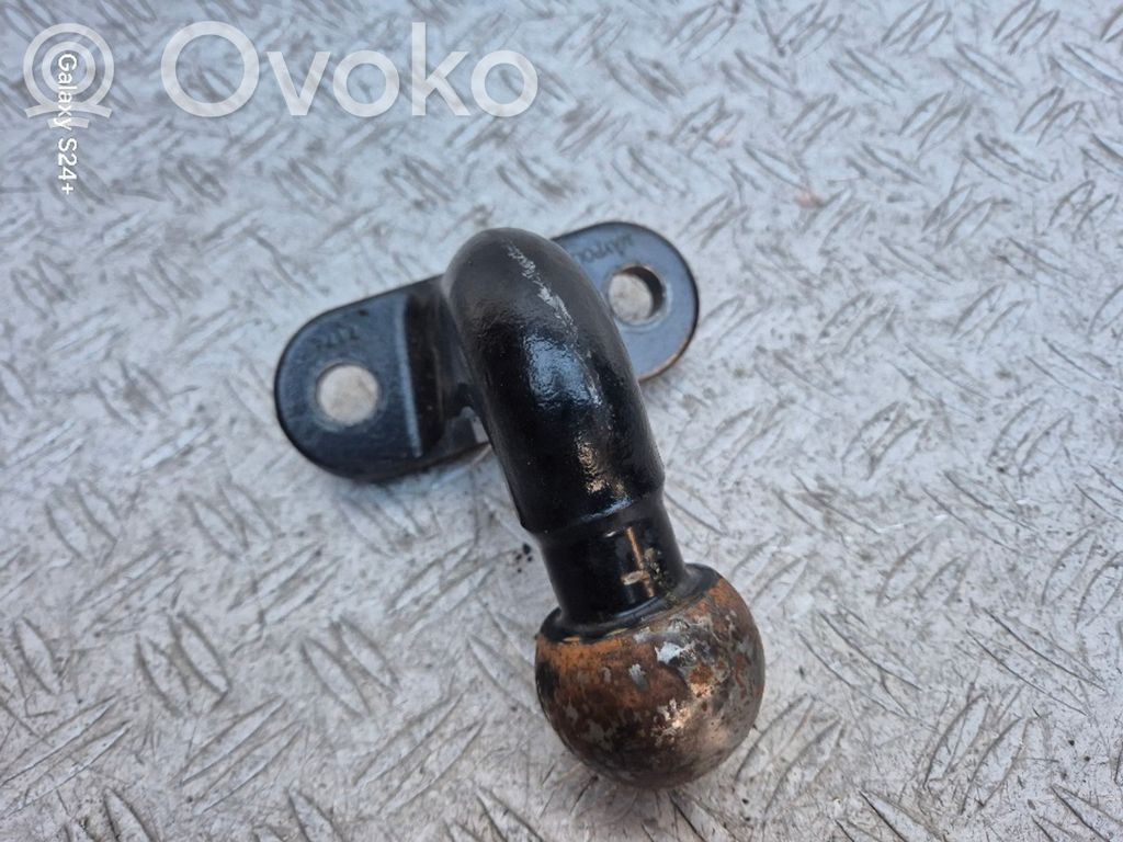 Volvo V60 Noņemamais āķis 