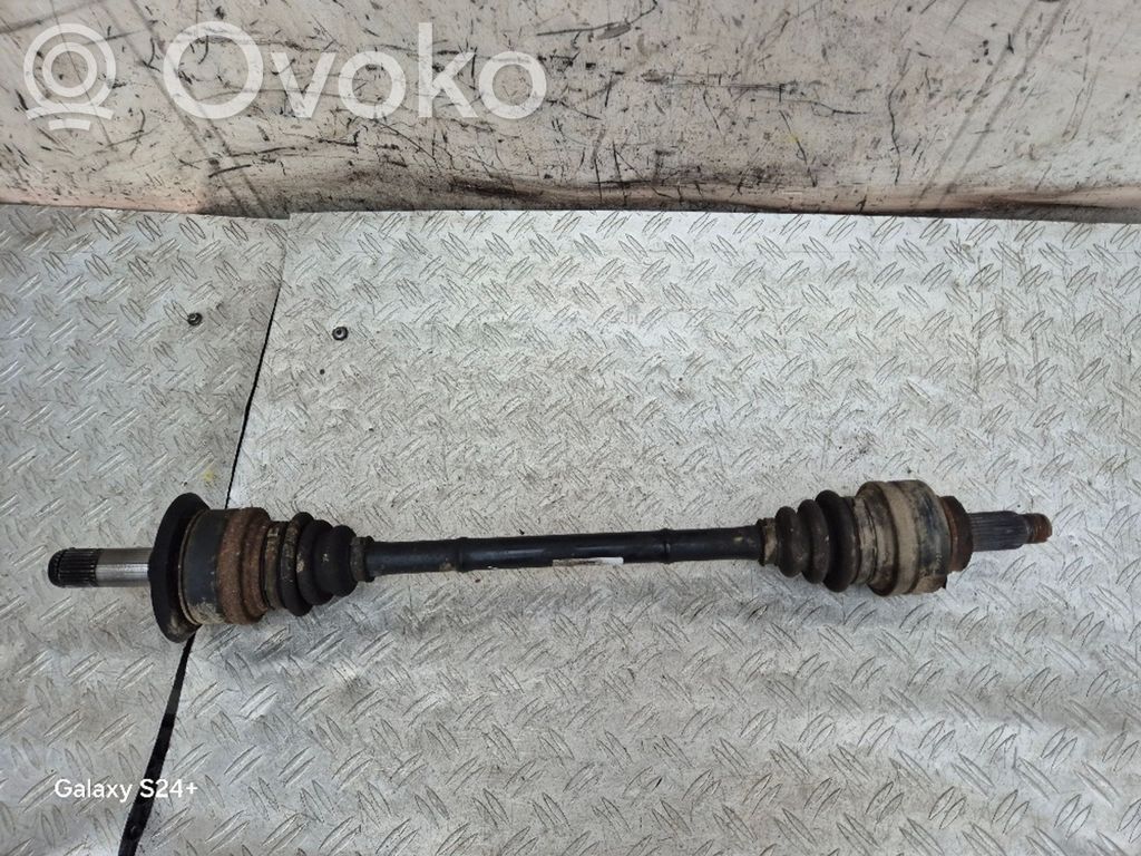 BMW 3 F30 F35 F31 Aizmugurējā pusass 