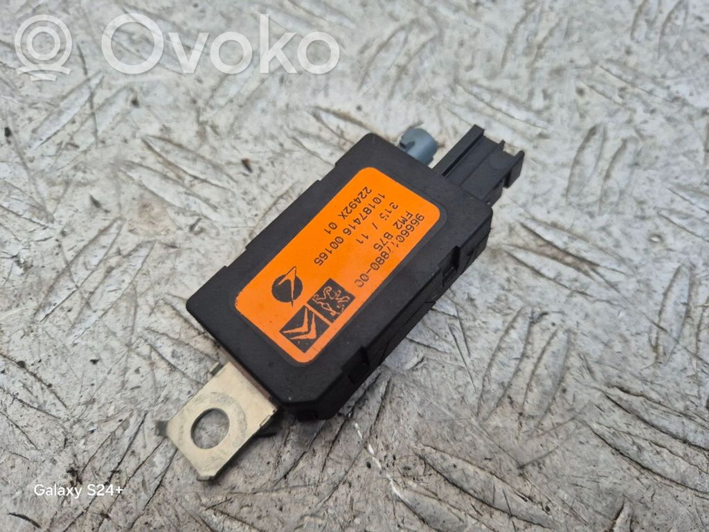 Citroen DS4 Antenos stiprintuvas 