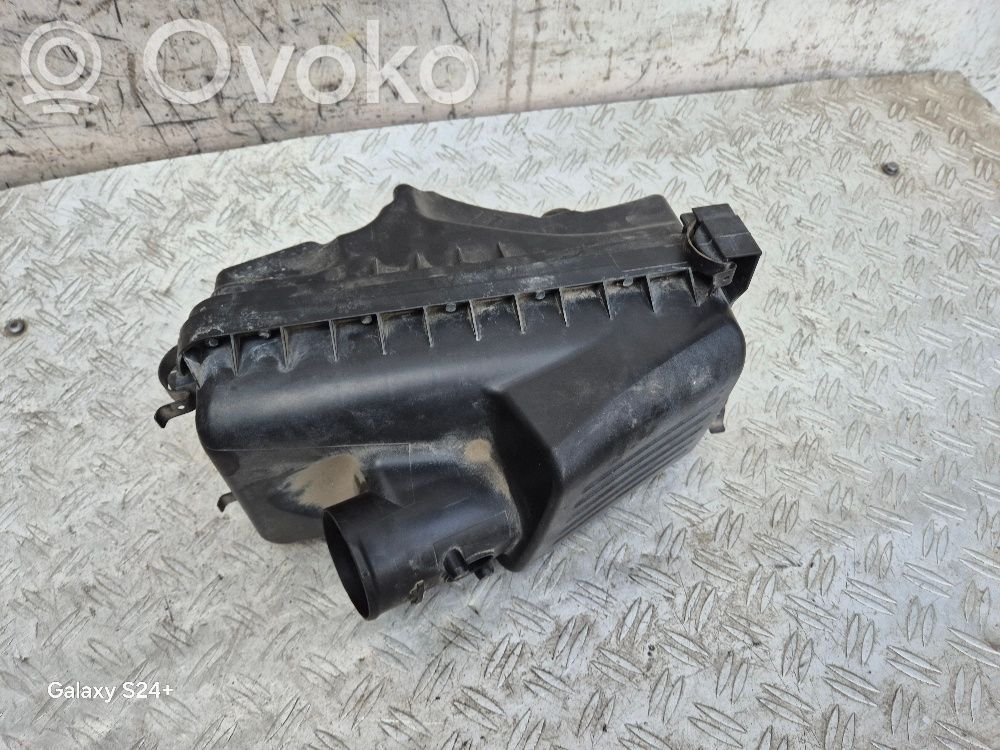 Toyota Corolla Verso AR10 Caja del filtro de aire 