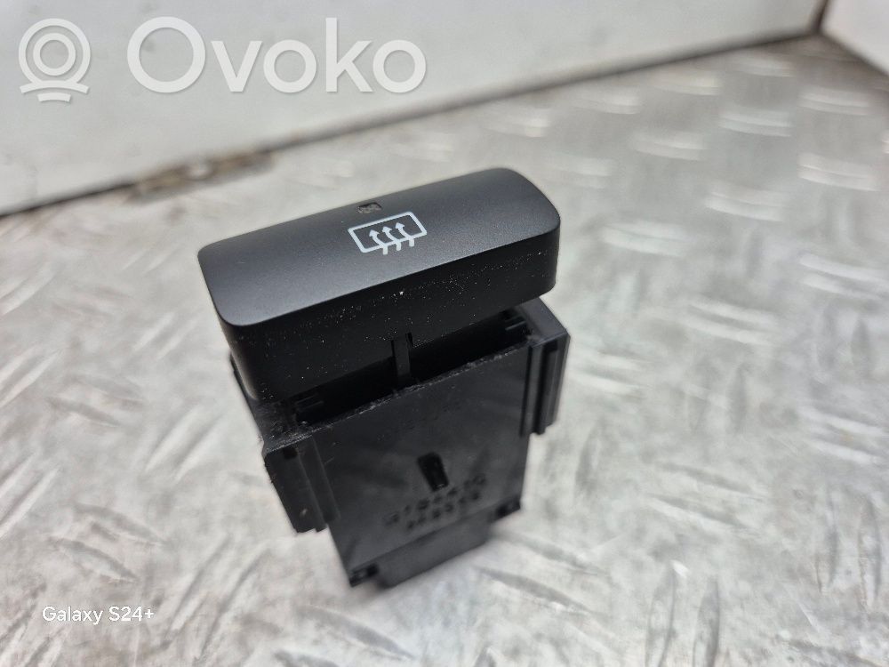 Toyota Corolla Verso AR10 Windscreen/window heater switch 