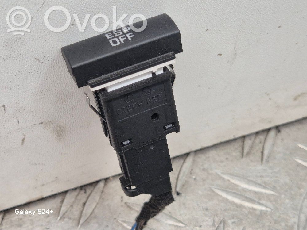 Skoda Octavia Mk2 (1Z) ESP (stability program) switch 