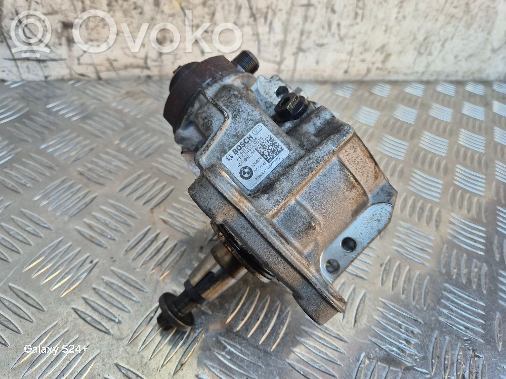 BMW X1 E84 Fuel injection high pressure pump 