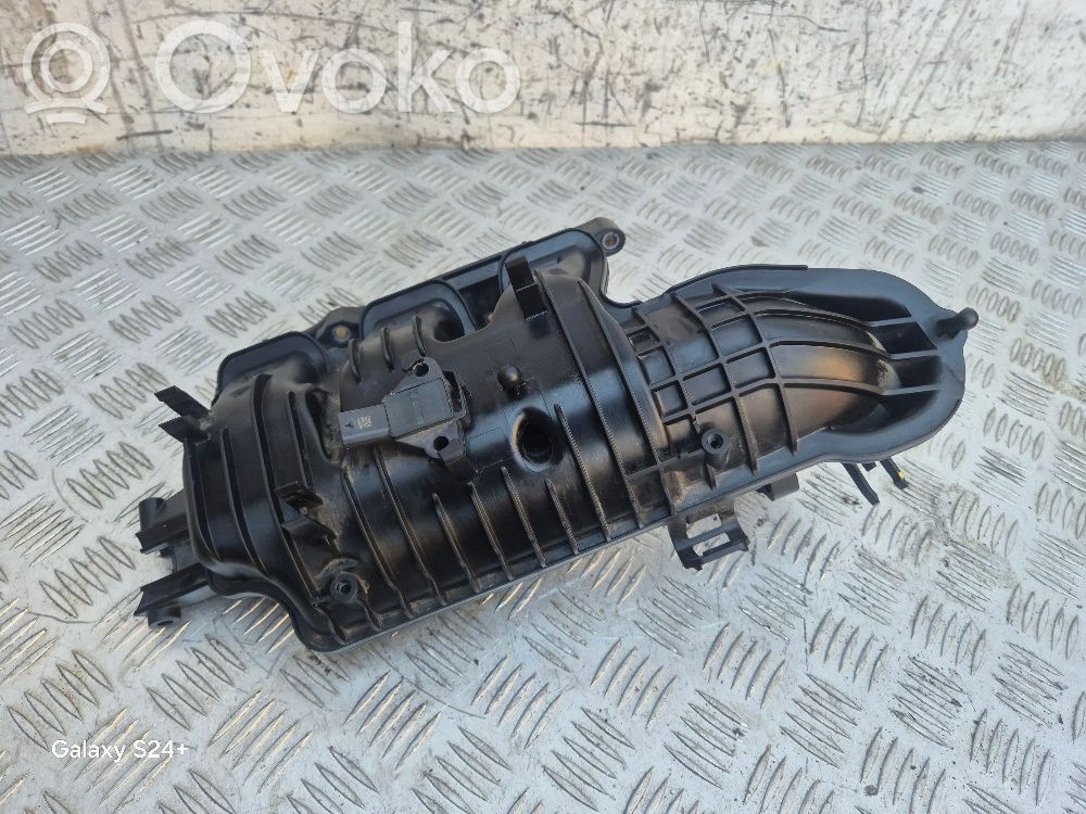 Volkswagen Polo VI Kolektorius įsiurbimo 