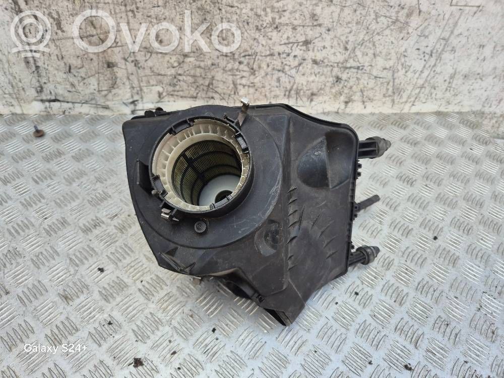 Audi A6 S6 C6 4F Air filter box 