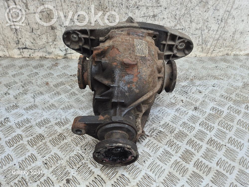 BMW 7 E38 Rear differential 