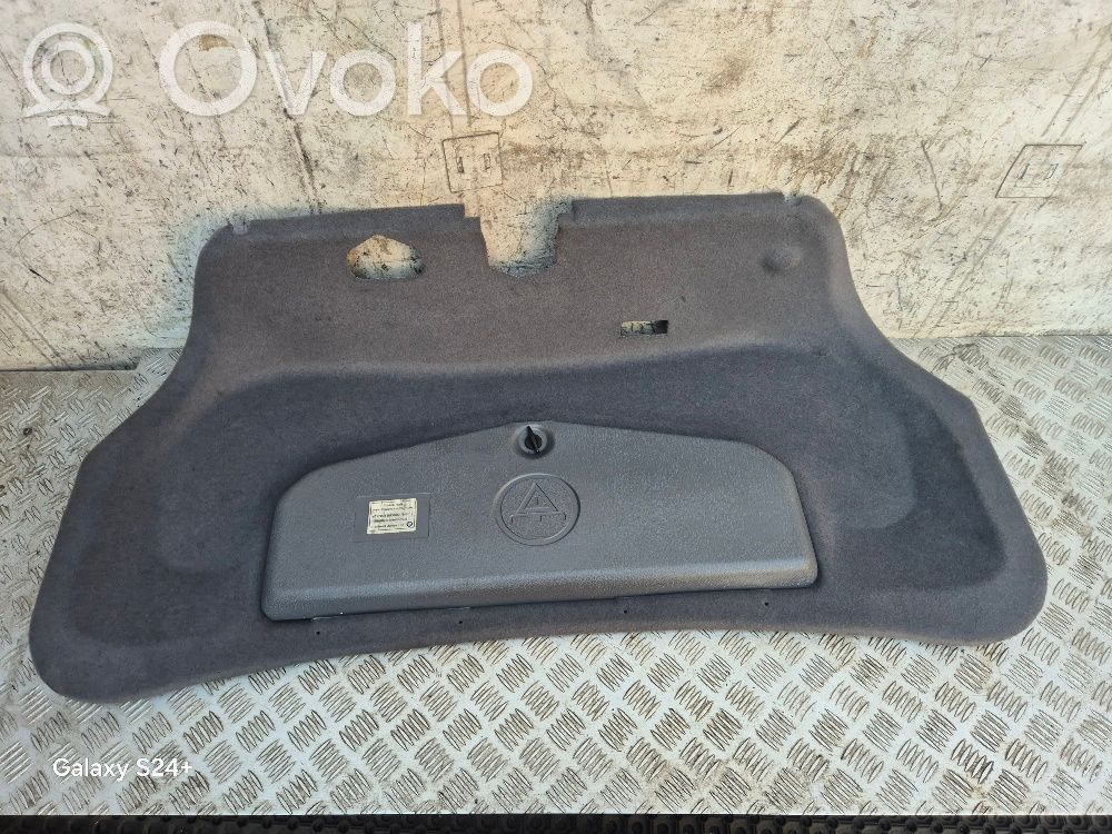 BMW 7 E38 Garniture de couvercle de coffre arriere hayon 