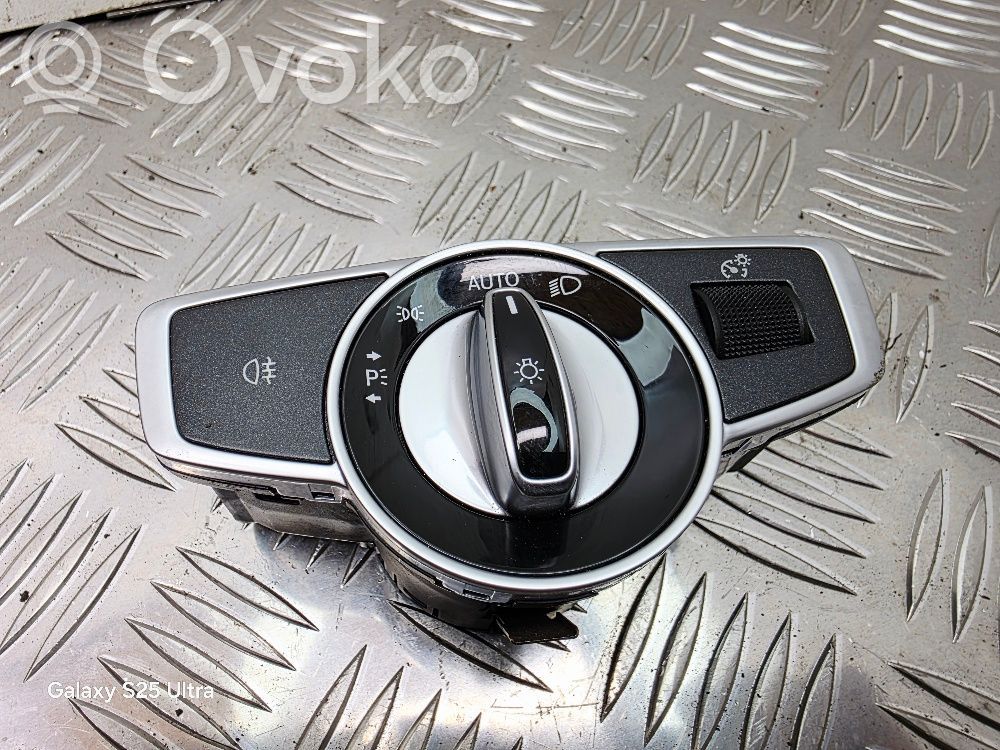 Mercedes-Benz E W213 Light switch 