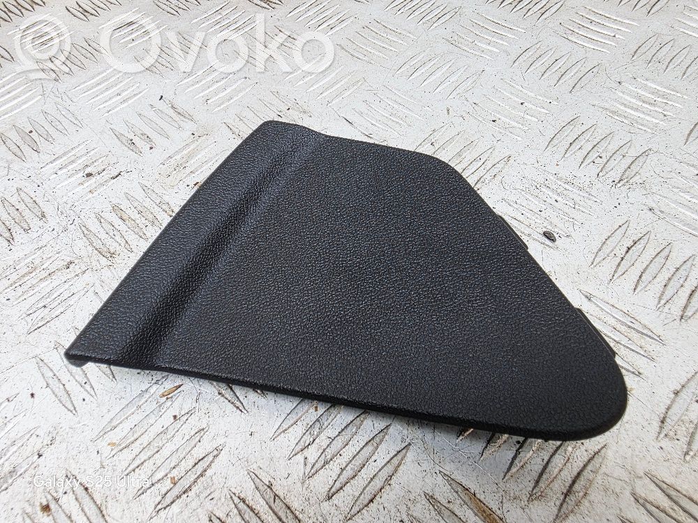 Audi A1 Tailgate trim 