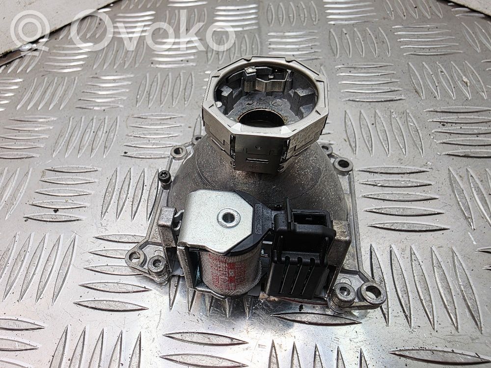 Audi A4 S4 B8 8K Ajovalon osa 