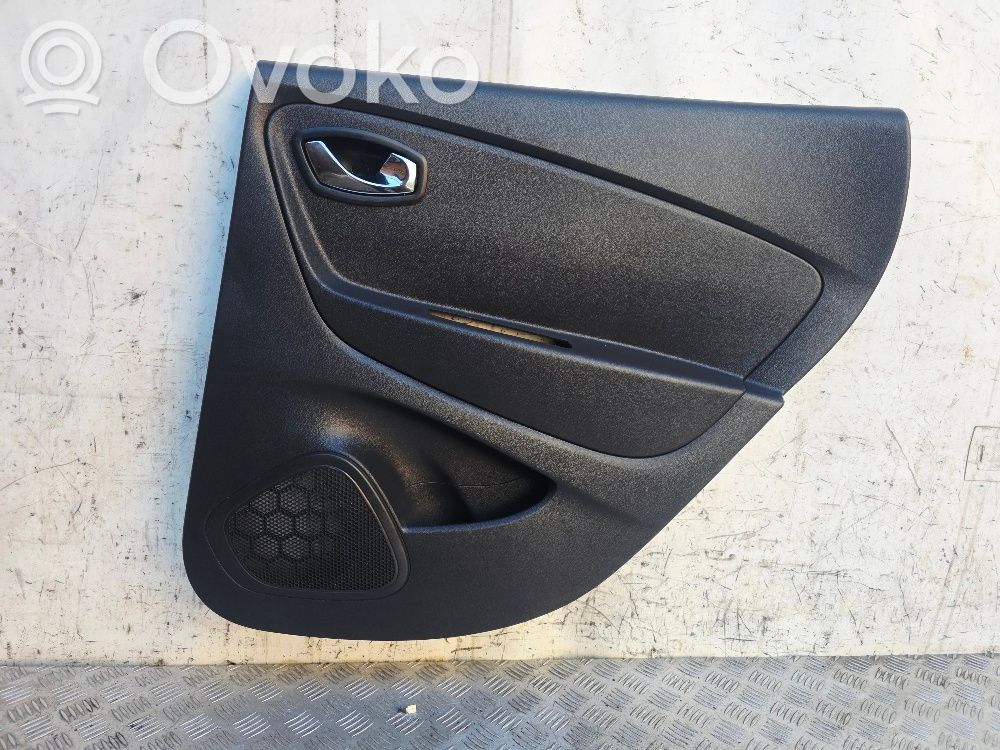 Renault Captur Rear door card panel trim 