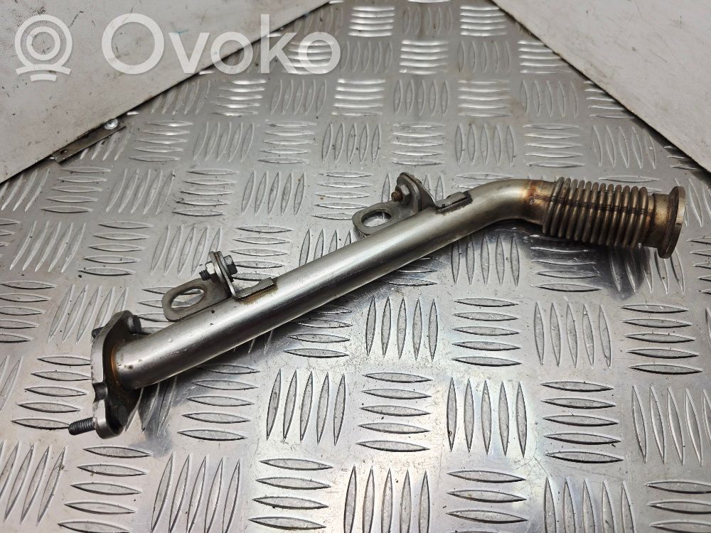 BMW 3 E92 E93 Caurulīte (-es) / šļūtene (-es) 