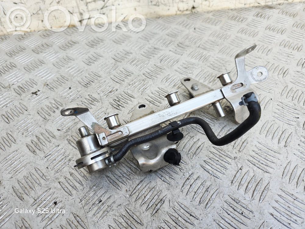 Renault Captur Fuel main line pipe 