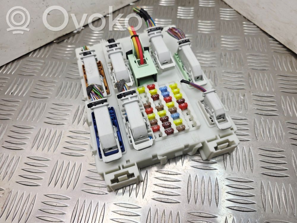 Ford Focus Fuse module 