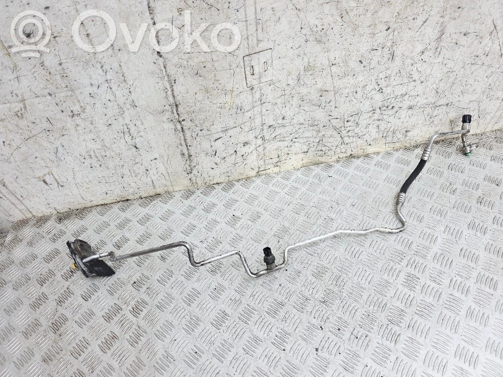 BMW 5 E60 E61 Air conditioning (A/C) pipe/hose 