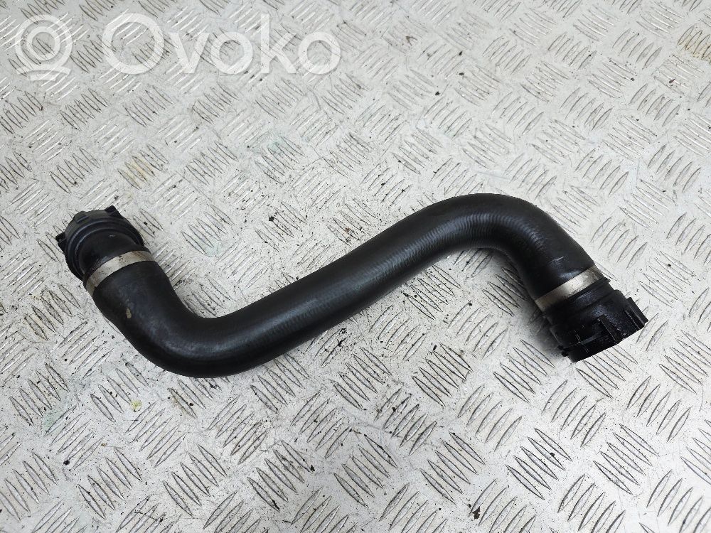 BMW 5 E60 E61 Engine coolant pipe/hose 