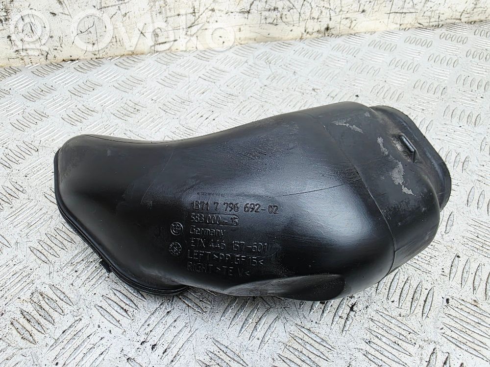 BMW 5 E60 E61 Air intake duct part 
