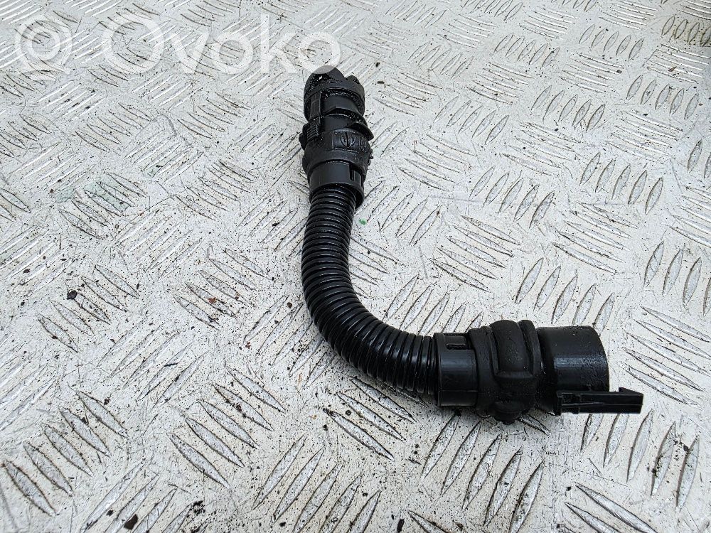BMW 5 E60 E61 Breather/breather pipe/hose 