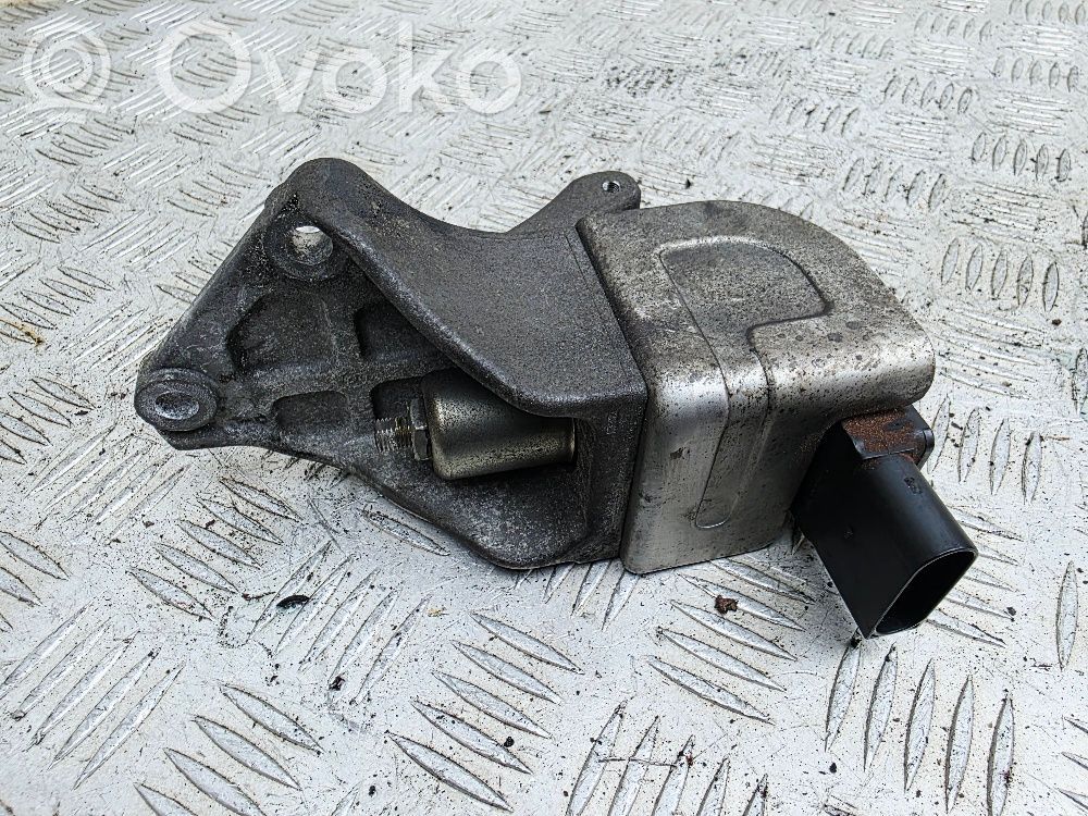 BMW 5 E60 E61 Turbine electric control actuator 