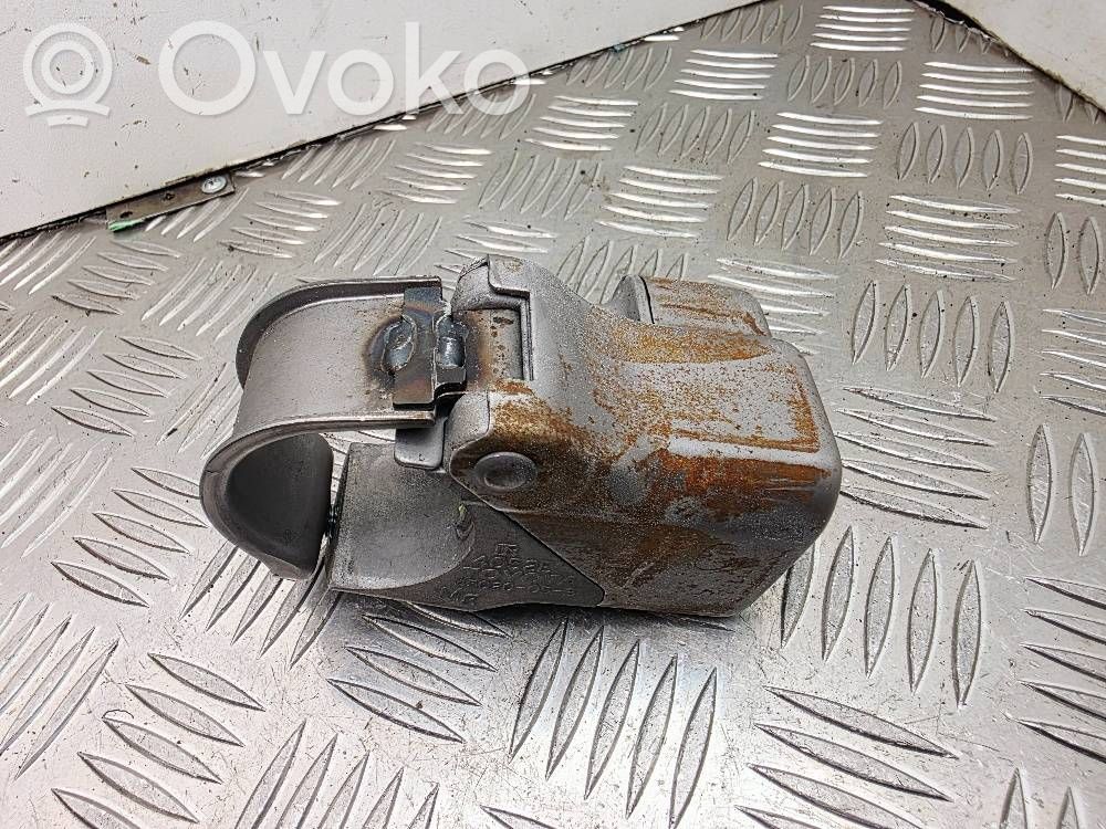 Toyota Yaris Ohjauspyörän lukitus 