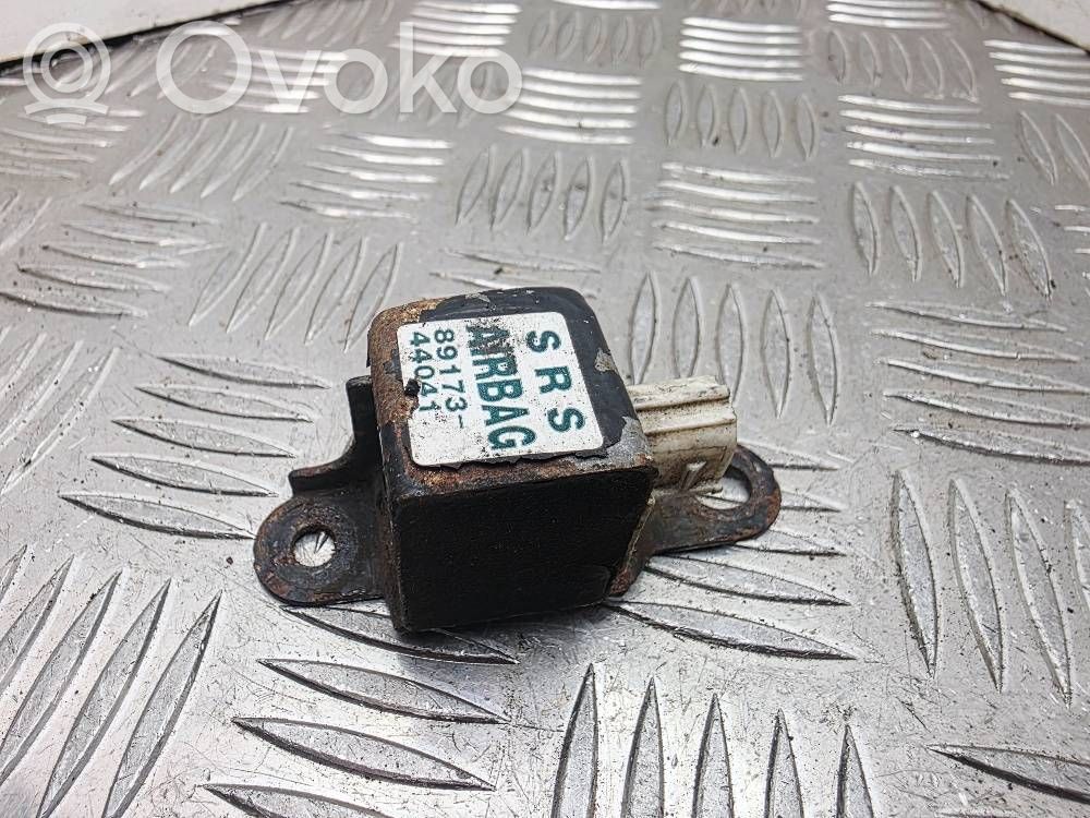 Toyota Avensis Verso Airbagsensor Crashsensor Drucksensor 