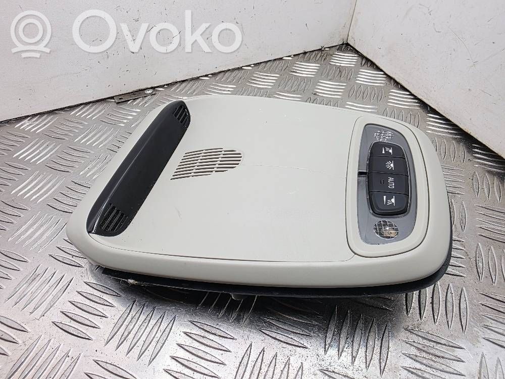 Volvo V40 Front seat light 