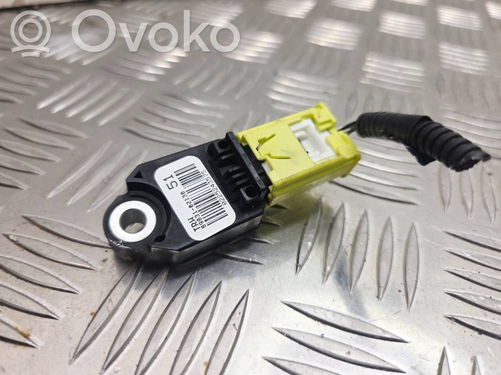 Toyota Auris E180 Airbagsensor Crashsensor Drucksensor 