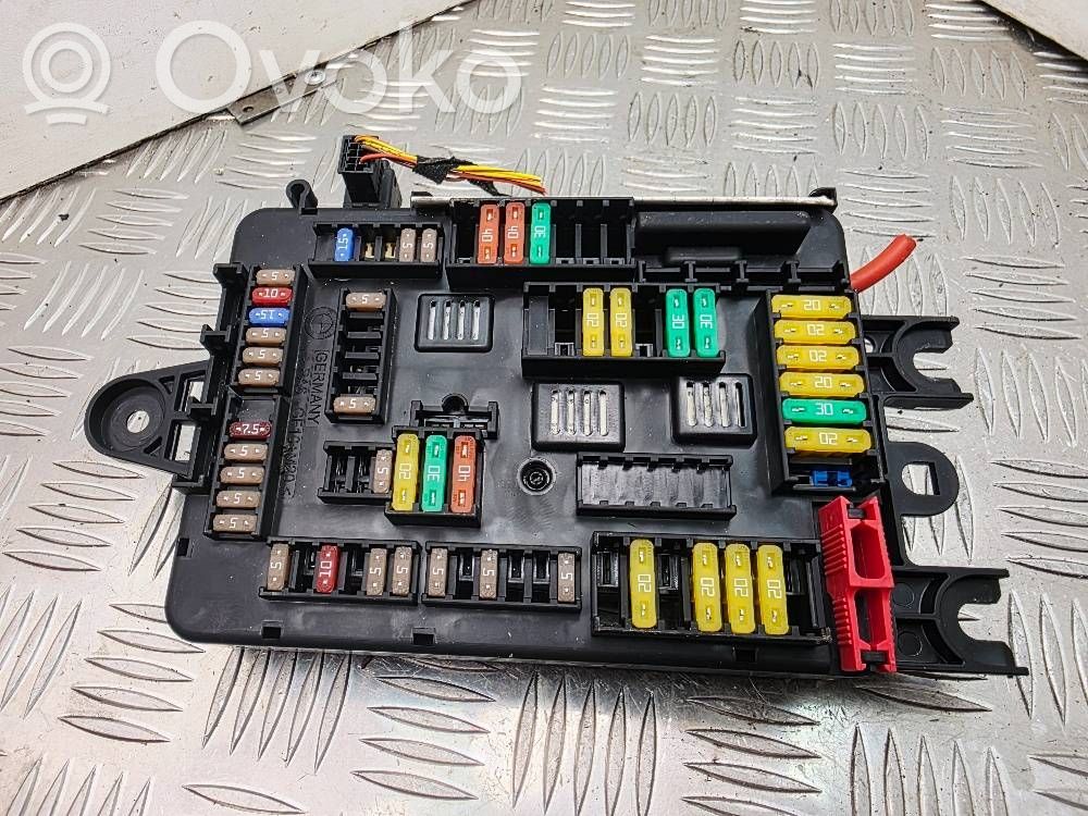 BMW 2 F22 F23 Fuse module 