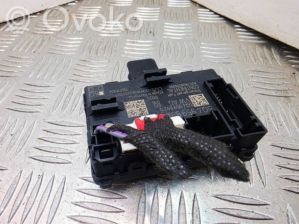 Audi A1 Unité de commande module de porte 