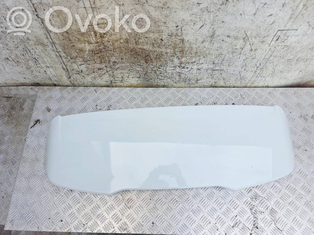 Volvo V40 Spoileris galinio dangčio 