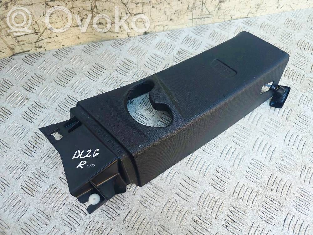 BMW 2 F22 F23 (B) pillar trim (top) 