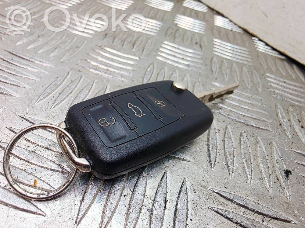 Audi A8 S8 D3 4E Ignition key/card 