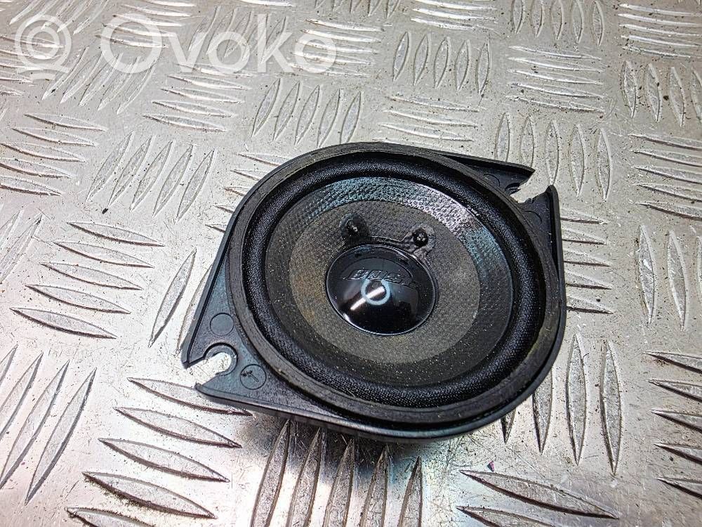 Audi A8 S8 D3 4E Front door speaker 