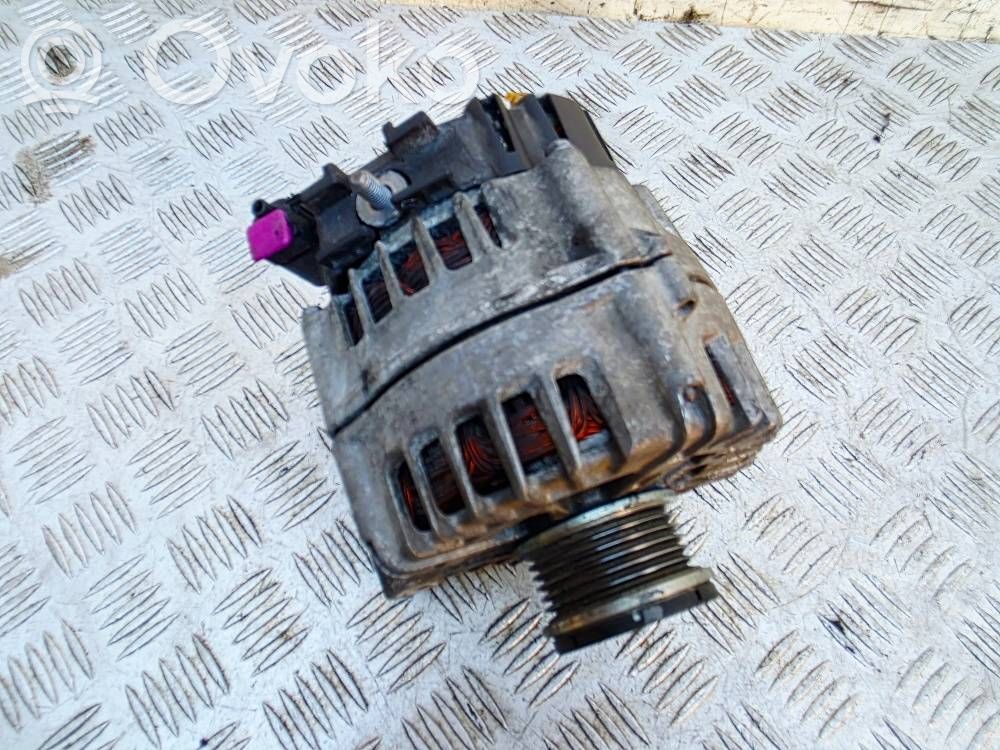 BMW 3 F30 F35 F31 Ģenerators 