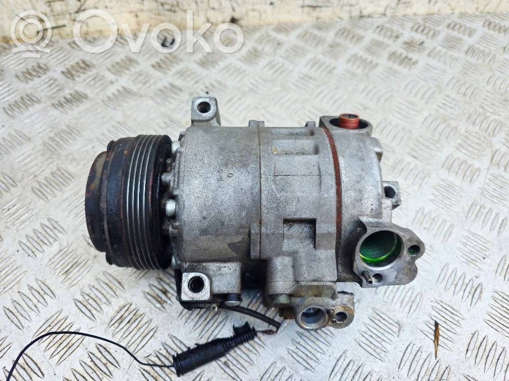 BMW 5 E39 Air conditioning (A/C) compressor (pump) 