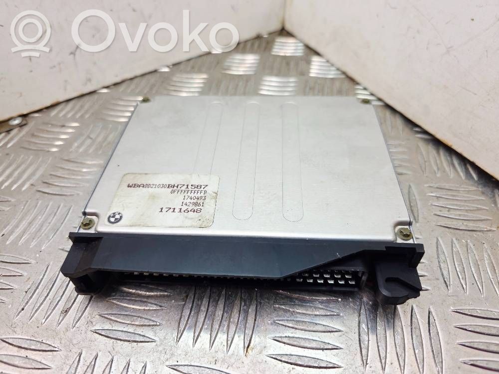 BMW 5 E39 Engine control unit/module 