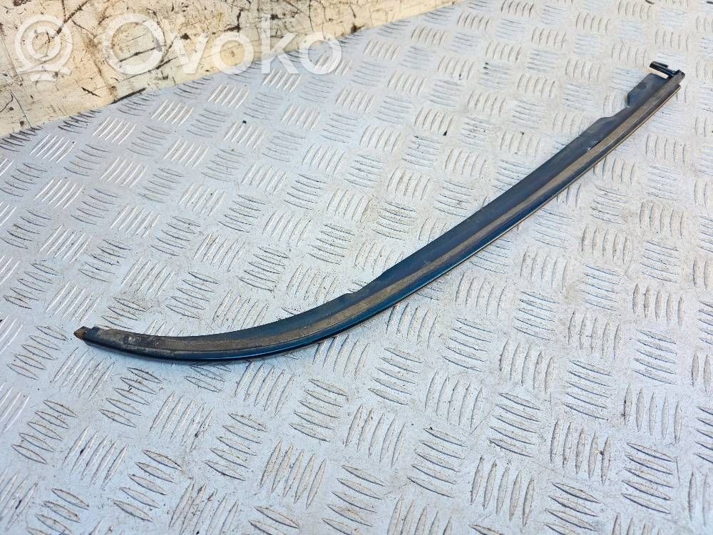 BMW 5 E39 Under headlight/headlamp trim 