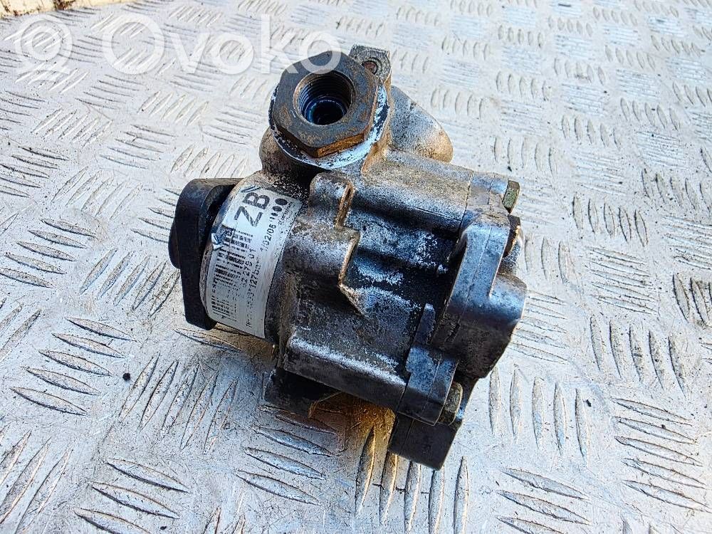 BMW X5 E53 Power steering pump 