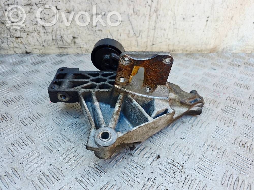 Alfa Romeo Mito Engine mounting bracket 