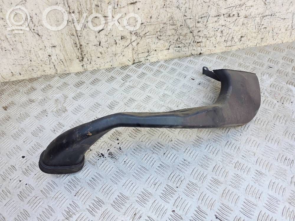 Opel Astra J Ilmanoton kanavan osa 