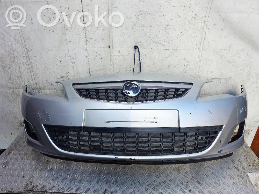 Opel Astra J Front bumper 