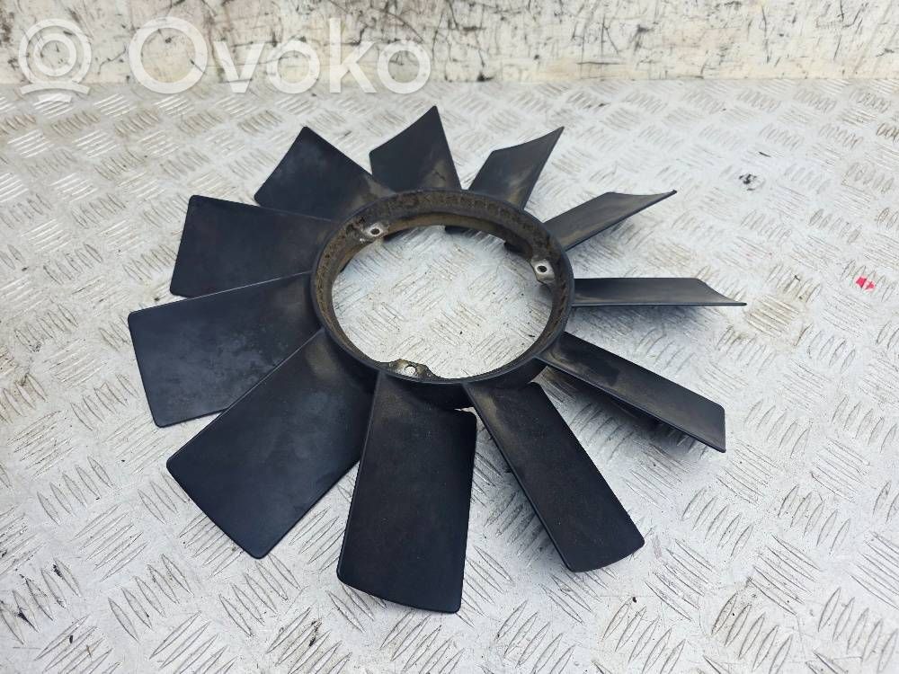 BMW 5 E39 Hélice moteur ventilateur 
