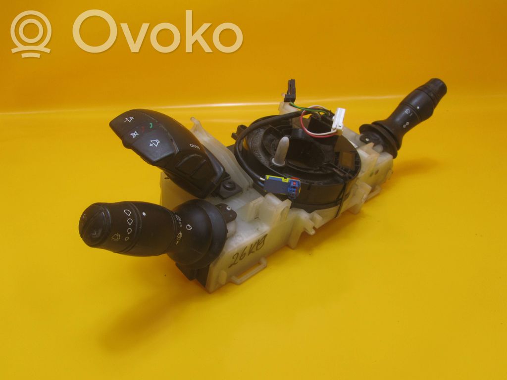 Rokturu komplekts   681720005R