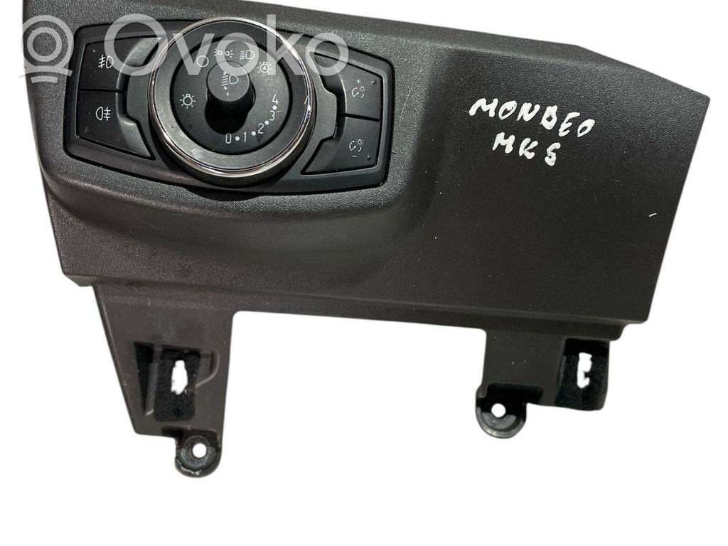 Ford Mondeo MK V Interruptor de luz 