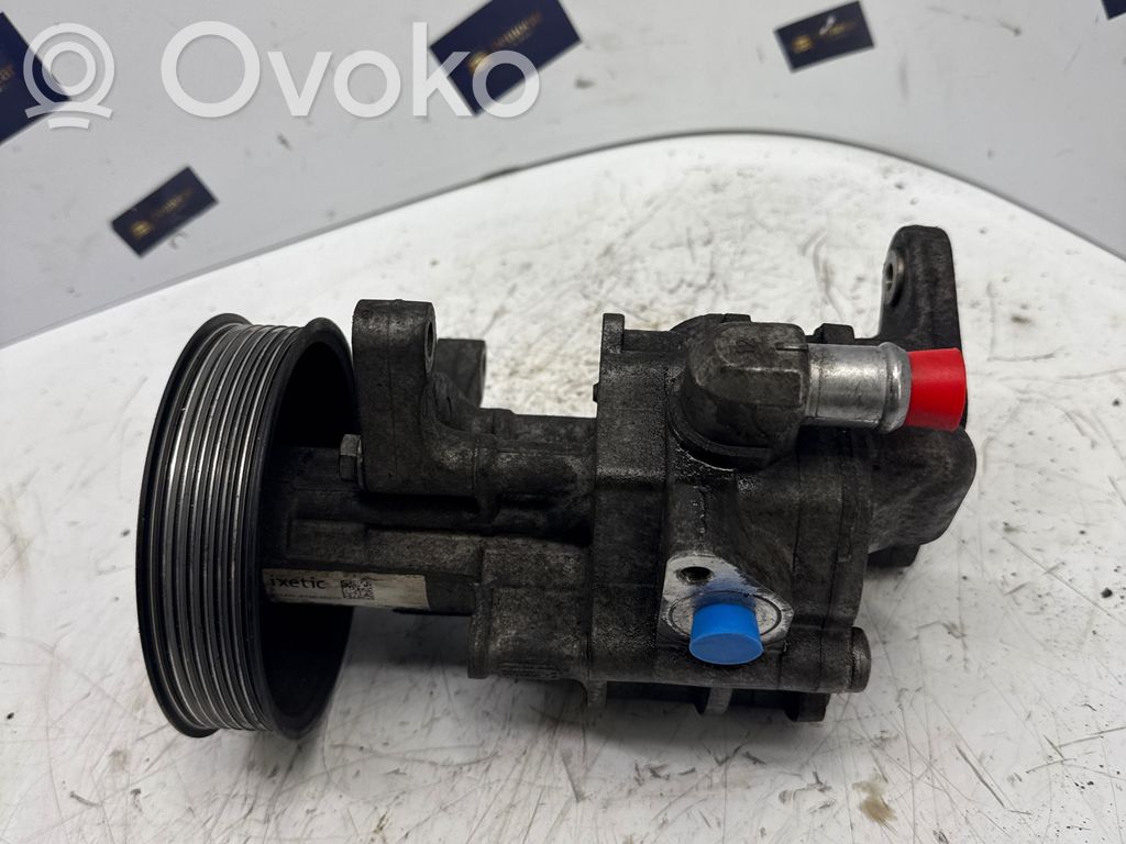 BMW X5 E70 Power steering pump 