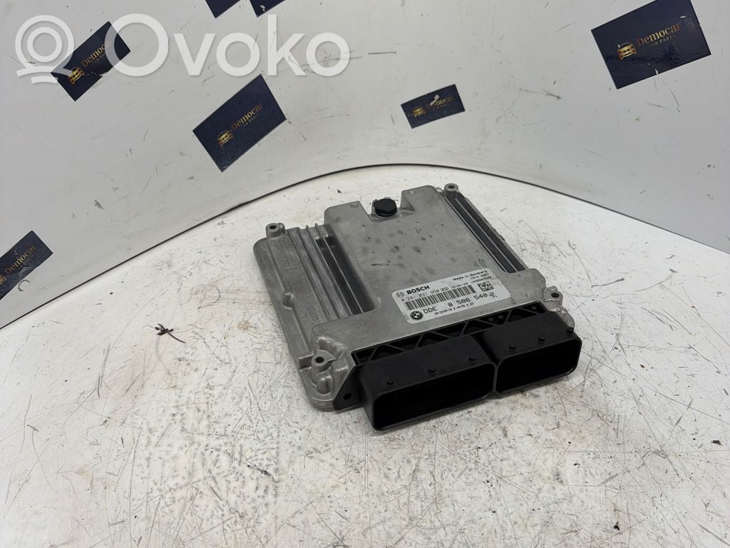 BMW 5 F10 F11 Engine control unit/module 