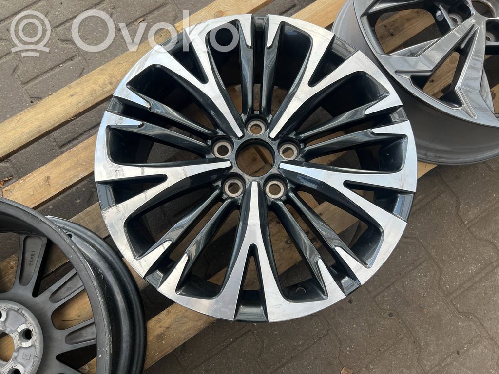 Toyota C-HR I R18 alloy rim 
