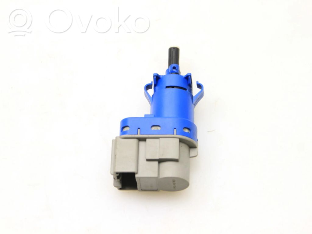 Interruptor sensor del pedal de freno   8T4T96854AA